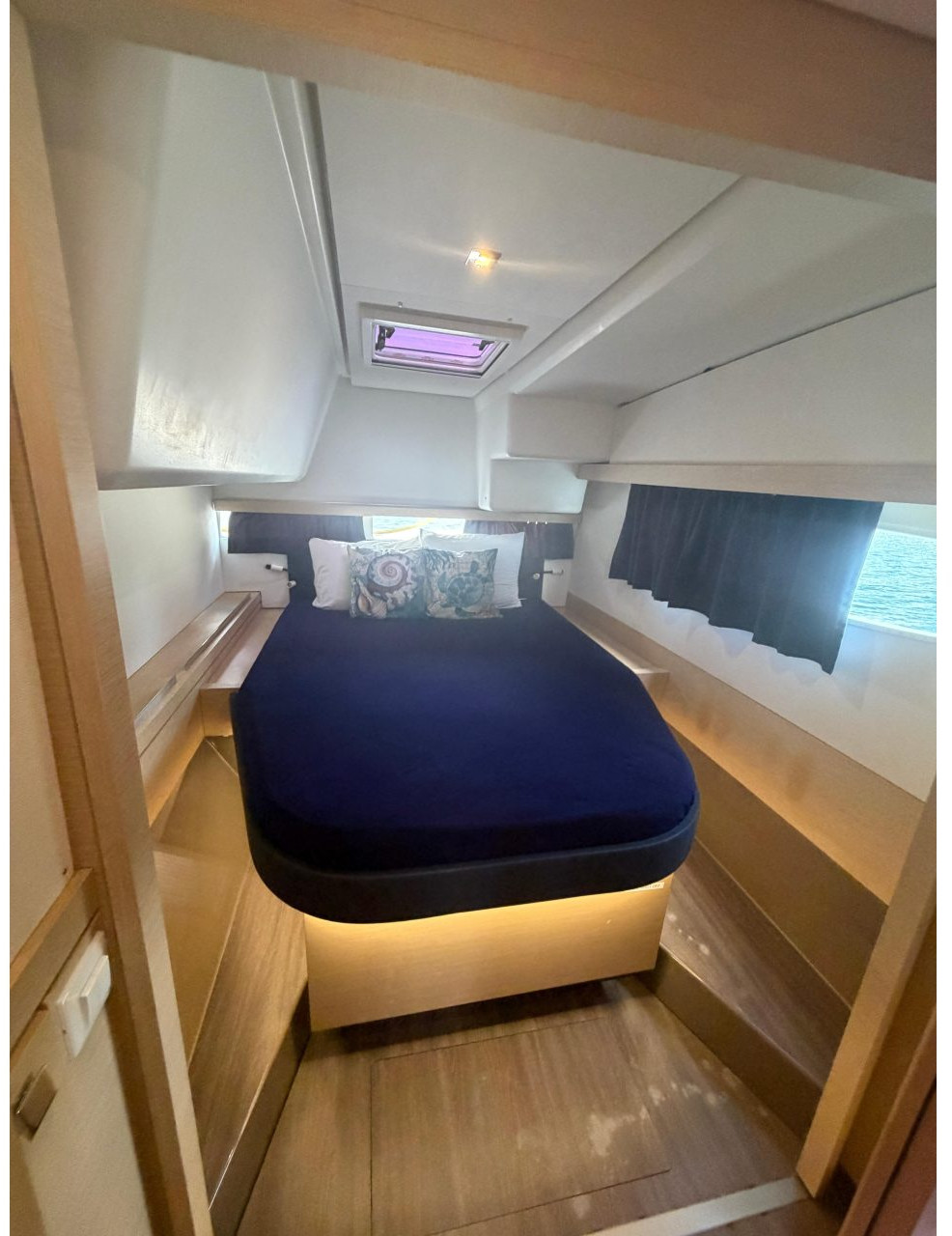 bed, FP 40 Lucia, catamaran for sale