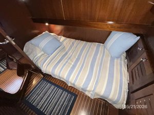 bed, Menorquin, trawler for sale