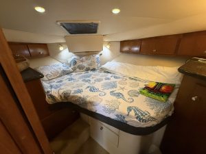 bed, Carver, trawler for sale