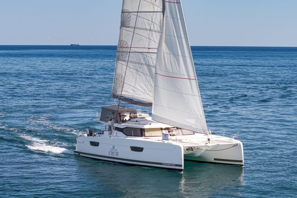 Fountaine Pajot Saona 47 Grand Crew underway
