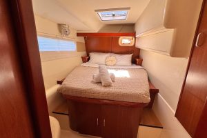 bed, Leopard 46, catamaran for sale