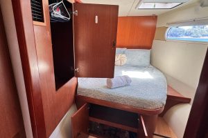 bed, Leopard 46, catamaran for sale
