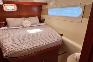 bed, Leopard 46, catamaran for sale