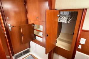 bed, Leopard 46, catamaran for sale