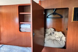 bed, Leopard 46, catamaran for sale