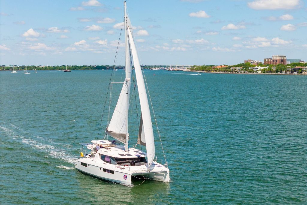 Leopard 45 S/V Minowa sailing profile with mainsail and genoa set