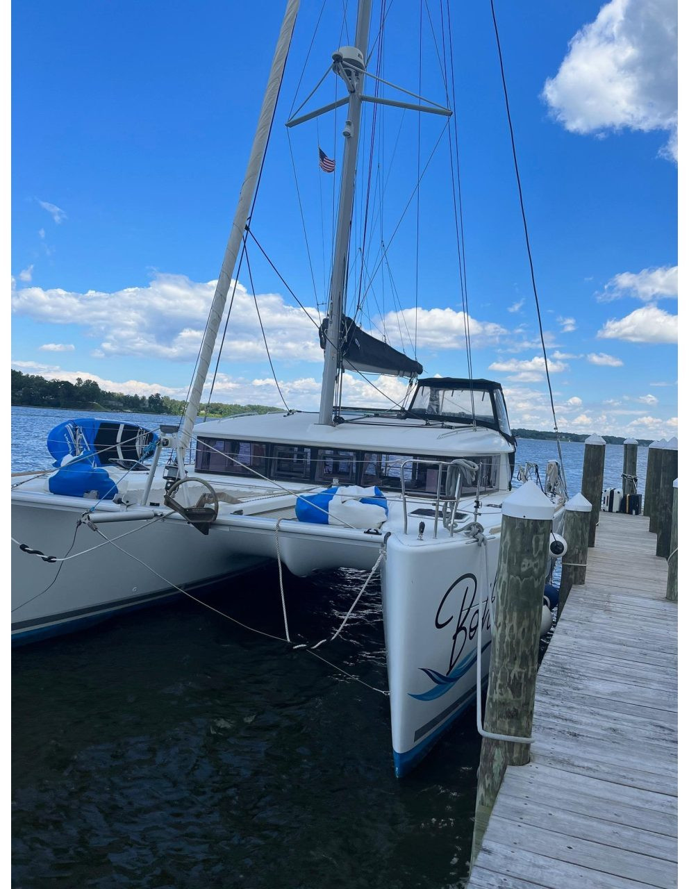 exterior, Lagoon 400, catamaran for sale