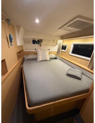 bed, Lagoon 400, catamaran for sale