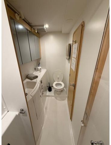bath, Lagoon 400, catamaran for sale