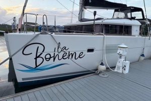 exterior, Lagoon 400, catamaran for sale