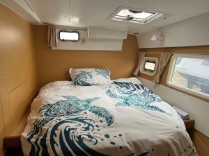 bed, Lagoon 420, catamaran for sale