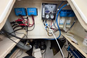 electrical, Dolphin 460, catamaran for sale