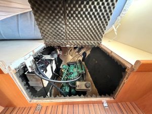 mechanical, Dolphin 460, catamaran for sale