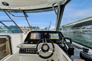 helm, Aquila 36 Sport, power catamaran for sale