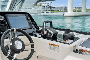 helm, Aquila 36 Sport, power catamaran for sale