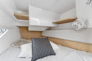 bed, Aquila 36 Sport, power catamaran for sale