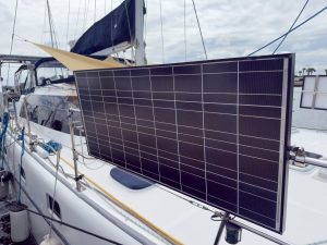 deck, Endeavour 35 Victory, catamaran for sale
