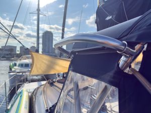 deck, Endeavour 35 Victory, catamaran for sale