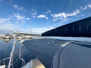 deck, Endeavour 35 Victory, catamaran for sale