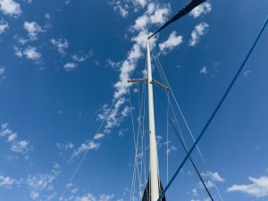 deck, Endeavour 35 Victory, catamaran for sale