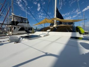 deck, Endeavour 35 Victory, catamaran for sale