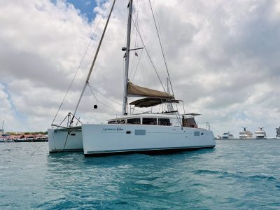 Lagoon 450F, catamaran for sale