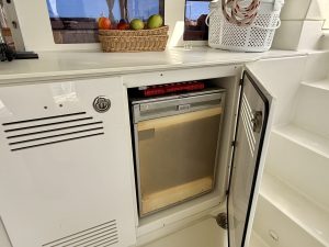 mechanical, Lagoon 450, catamaran for sale