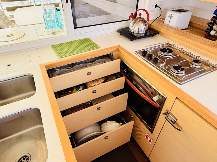 interior, Lagoon 450, catamaran for sale