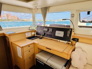 navigation station, Lagoon 450, catamaran for sale