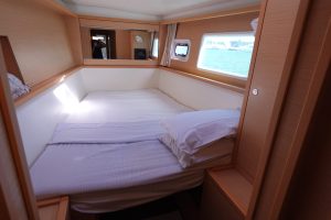 bed, Lagoon 450, catamaran for sale