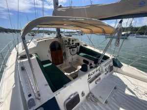 helm, Prout 37 Snowgoose, catamaran for sale