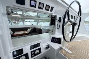 helm, Balance 526, catamaran for sale