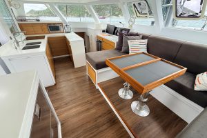 salon, Balance 526, catamaran for sale