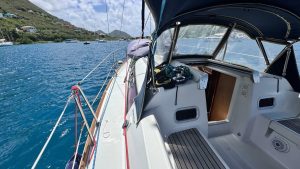 cockpit, Beneteau 31 Oceanis, sailboat for sale
