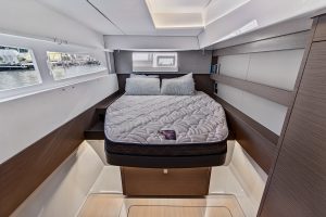 bed, Leopard 50, catamaran for sale