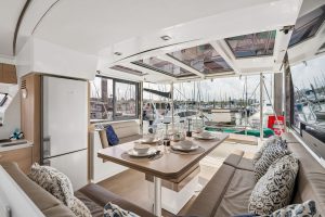 salon, Bali 4.1, catamaran for sale
