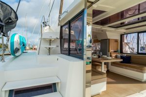 salon, Bali 4.1, catamaran for sale