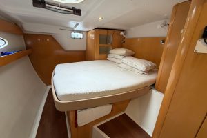 bed, FP 44 Orana, catamaran for sale