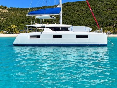 Lagoon 464
