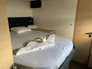 bed, FP 50 Saba, catamaran for sale