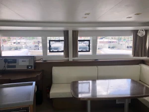 salon, Lagoon 450, catamaran for sale