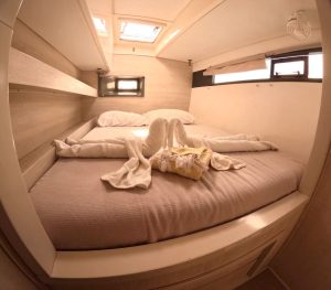 bed, Leopard 40, catamaran for sale