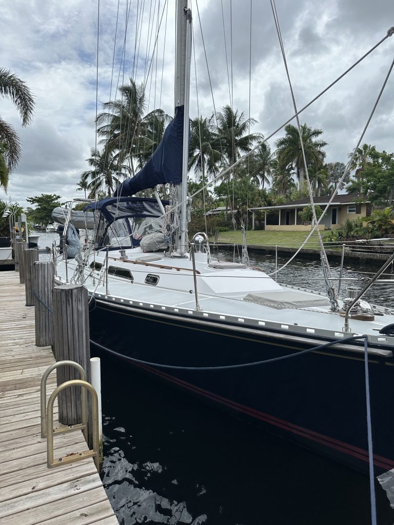 Hylas 45.5, sailboat for sale