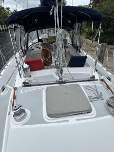deck, Hylas 45.5, sailboat for sale