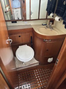 Hylas 45.5, sailboat for sale