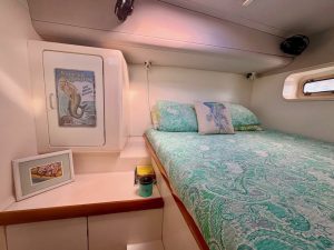 bed, Leopard 38, catamaran for sale