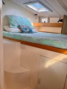 bed, Leopard 38, catamaran for sale