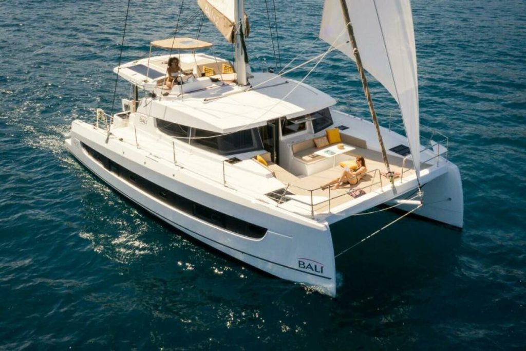 Bali 4.2, catamaran for sale