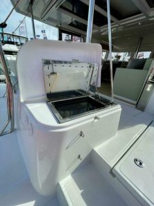 deck, Bali 4.2, catamaran for sale