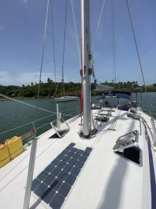deck, Bavaria 50 Cruiser, sailboat for sale